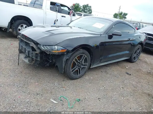 1FA6P8TF1J5163836 2018 FORD MUSTANG - Image 2