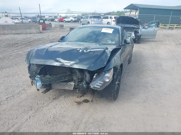 1FA6P8TH0G5209599 2016 FORD MUSTANG - Image 2