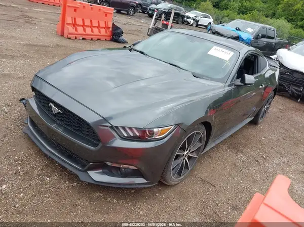 1FA6P8TH0G5232106 2016 FORD MUSTANG - Image 2