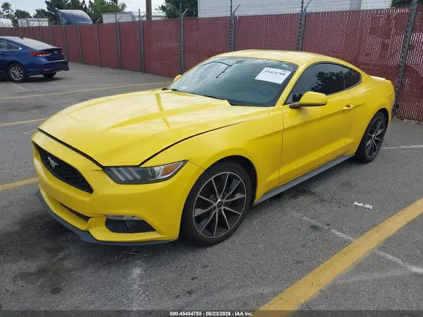 1FA6P8TH0G5268460 2016 FORD MUSTANG - Image 2