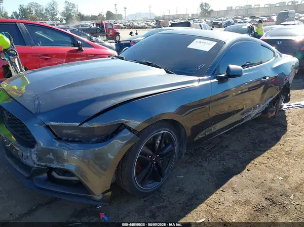 1FA6P8TH0G5268958 2016 FORD MUSTANG - Image 2