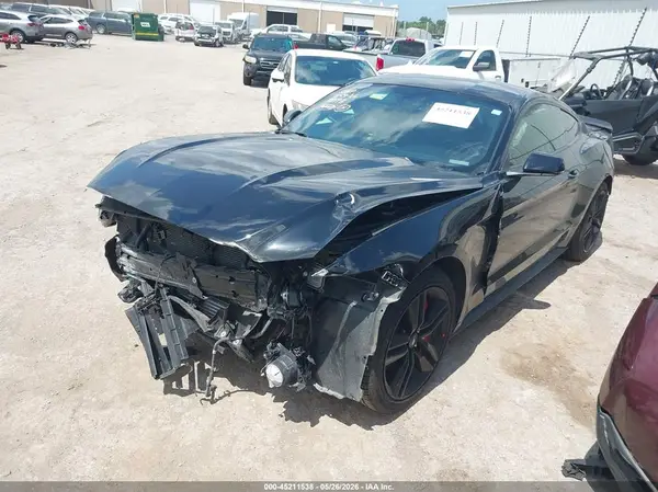 1FA6P8TH0G5303420 2016 FORD MUSTANG - Image 2
