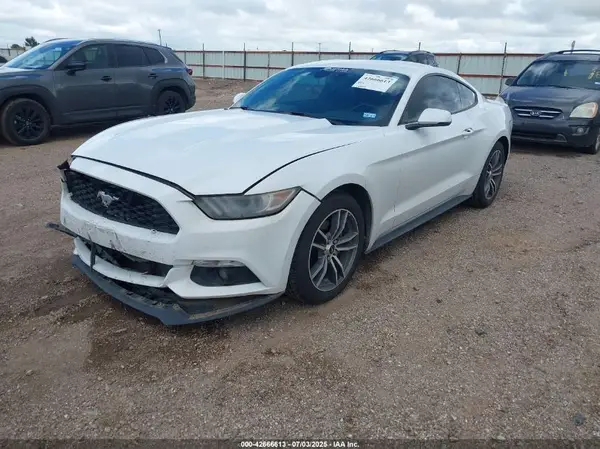 1FA6P8TH0G5318435 2016 FORD MUSTANG - Image 2