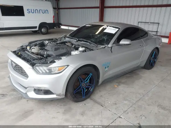 1FA6P8TH0H5218515 2017 FORD MUSTANG - Image 2