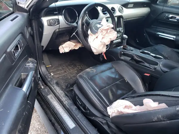 1FA6P8TH0H5232513 2017 FORD MUSTANG - Image 8