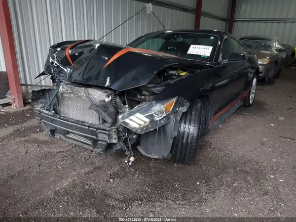 1FA6P8TH0H5240577 2017 FORD MUSTANG - Image 2