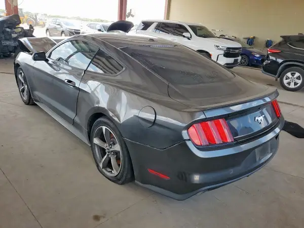 1FA6P8TH0H5265334 2017 FORD MUSTANG - Image 2