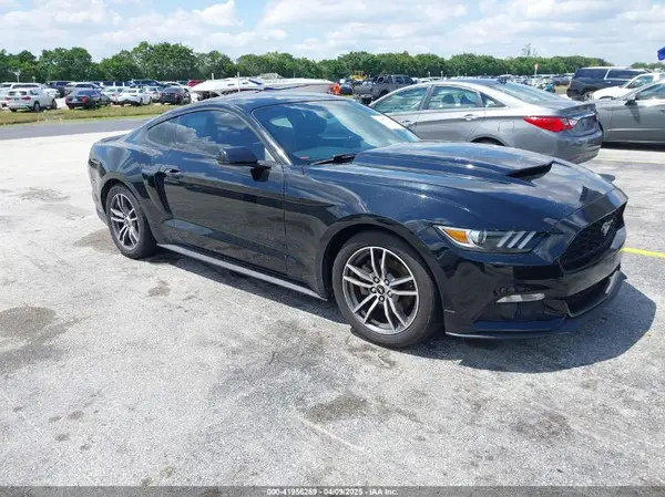 1FA6P8TH0H5328223 2017 FORD MUSTANG - Image 1