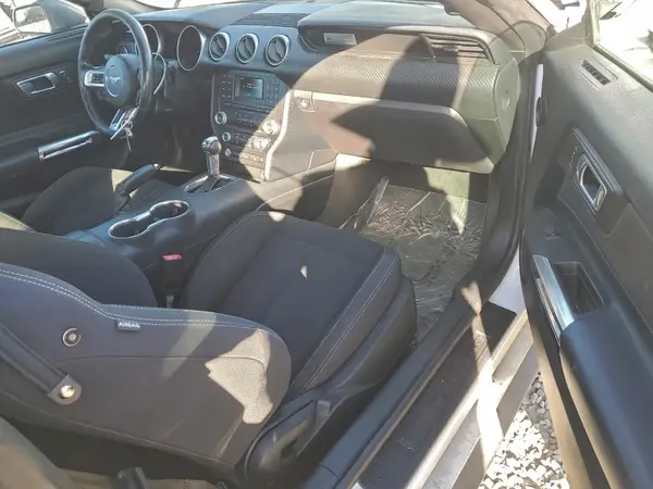 1FA6P8TH0J5104942 2018 FORD MUSTANG - Image 8