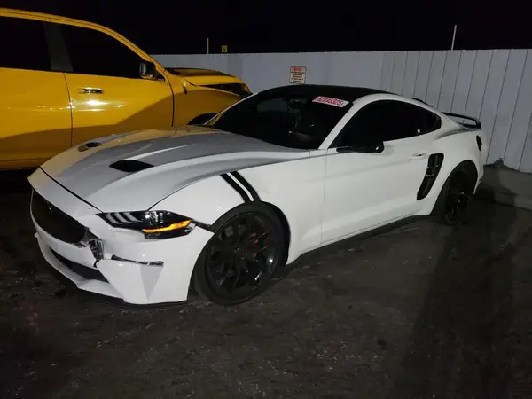 1FA6P8TH0J5105475 2018 FORD MUSTANG - Image 1