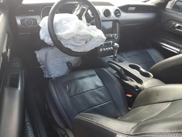 1FA6P8TH0J5107212 2018 FORD MUSTANG - Image 8
