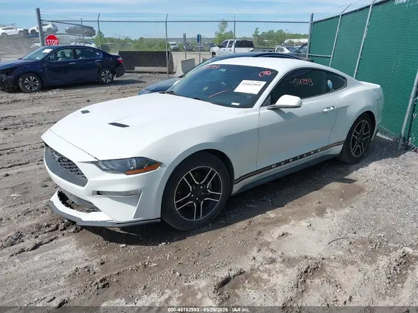 1FA6P8TH0J5109087 2018 FORD MUSTANG - Image 2