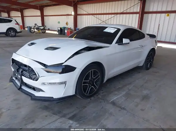 1FA6P8TH0J5109235 2018 FORD MUSTANG - Image 2