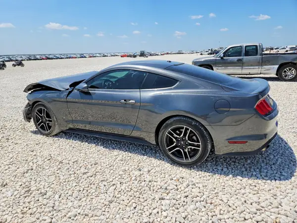 1FA6P8TH0J5129887 2018 FORD MUSTANG - Image 2