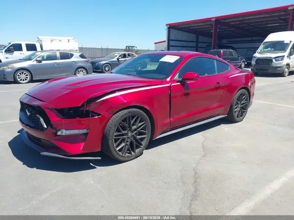 1FA6P8TH0J5132305 2018 FORD MUSTANG - Image 2