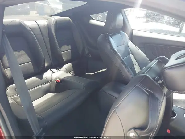 1FA6P8TH0J5132305 2018 FORD MUSTANG - Image 8