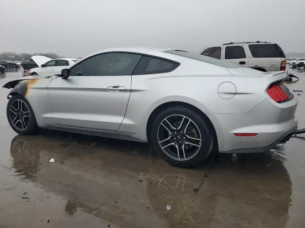1FA6P8TH0J5167149 2018 FORD MUSTANG - Image 2