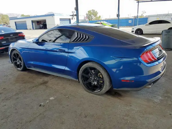 1FA6P8TH0J5175865 2018 FORD MUSTANG - Image 2
