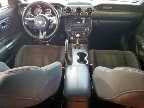 1FA6P8TH0J5175865 2018 FORD MUSTANG - Image 8