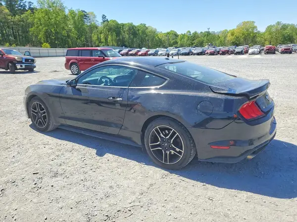 1FA6P8TH0J5179396 2018 FORD MUSTANG - Image 2