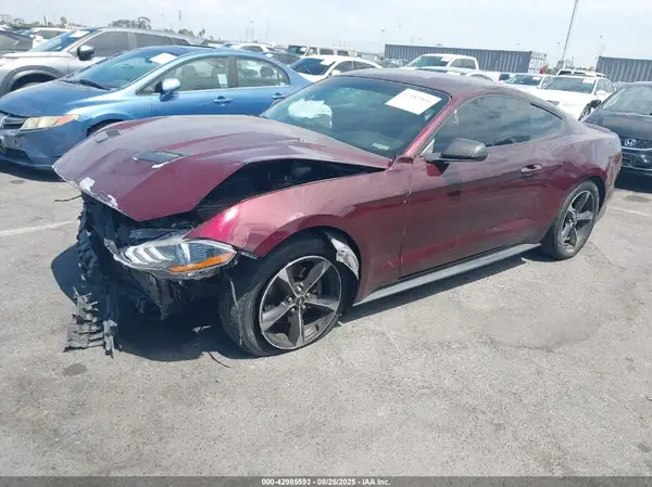 1FA6P8TH0J5180953 2018 FORD MUSTANG - Image 2