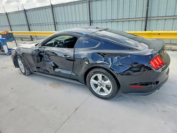 1FA6P8TH0K5192442 2019 FORD MUSTANG - Image 2