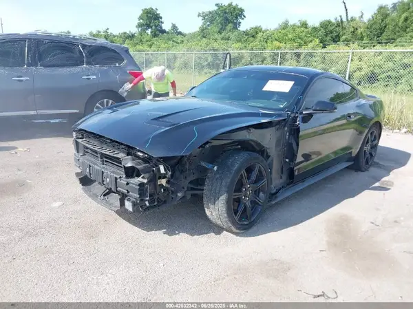 1FA6P8TH0L5123168 2020 FORD MUSTANG - Image 2
