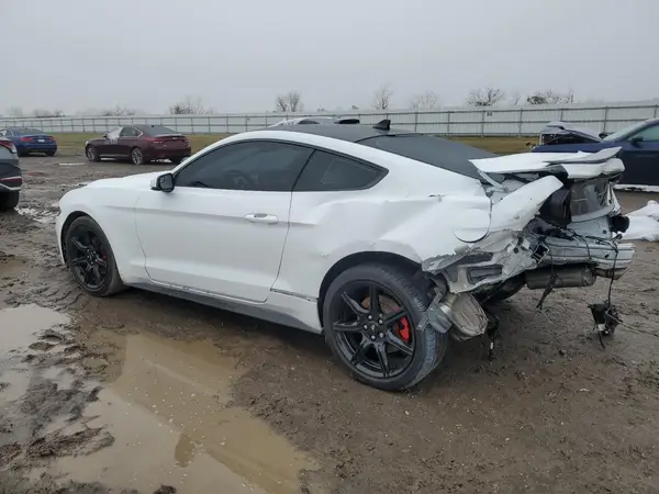 1FA6P8TH0L5141752 2020 FORD MUSTANG - Image 2