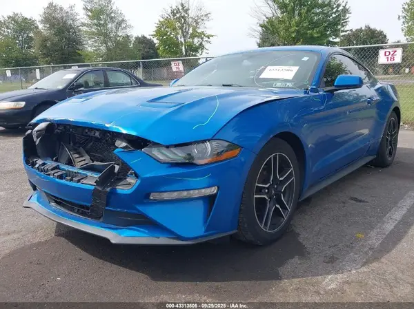 1FA6P8TH0L5161385 2020 FORD MUSTANG - Image 2
