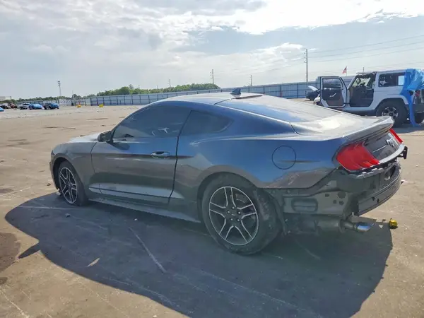 1FA6P8TH0L5172810 2020 FORD MUSTANG - Image 2