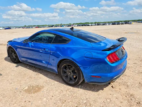 1FA6P8TH0L5188070 2020 FORD MUSTANG - Image 2