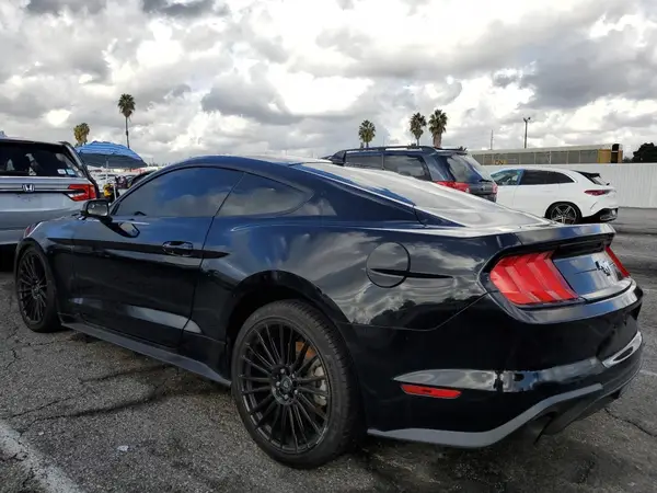 1FA6P8TH0L5190319 2020 FORD MUSTANG - Image 2