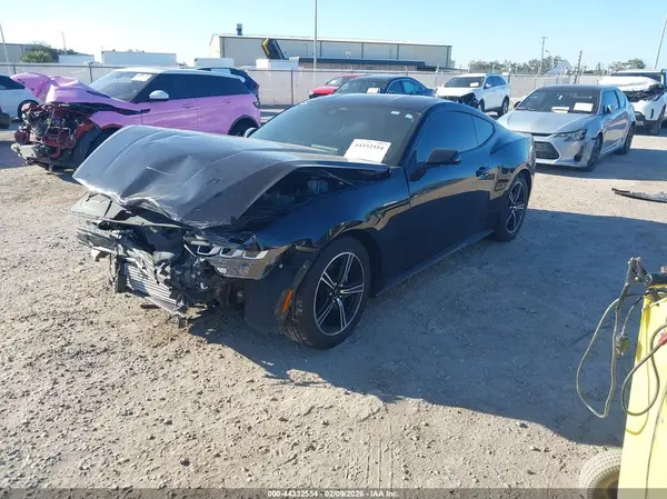 1FA6P8TH0R5107044 2024 FORD MUSTANG - Image 2