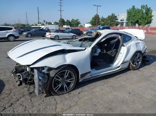 1FA6P8TH0R5136950 2024 FORD MUSTANG - Image 2