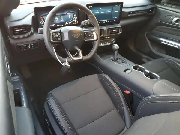 1FA6P8TH0S5128420 2025 FORD MUSTANG - Image 8