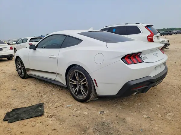 1FA6P8TH0S5131270 2025 FORD MUSTANG - Image 2