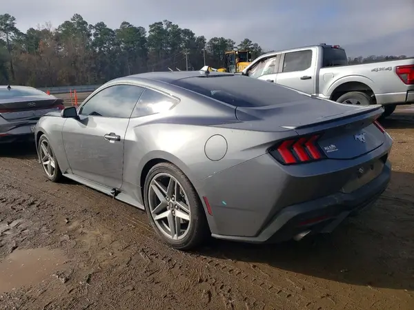 1FA6P8TH0S5131513 2025 FORD MUSTANG - Image 2