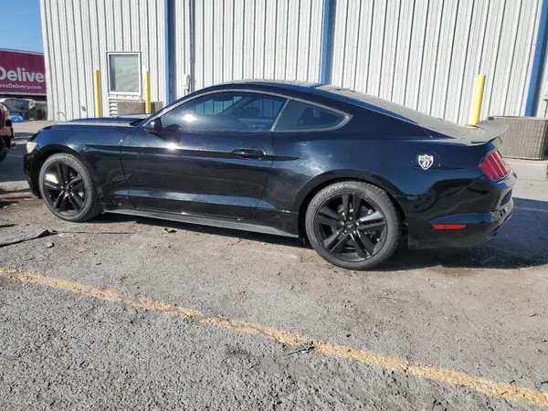 1FA6P8TH1G5226153 2016 FORD MUSTANG - Image 2