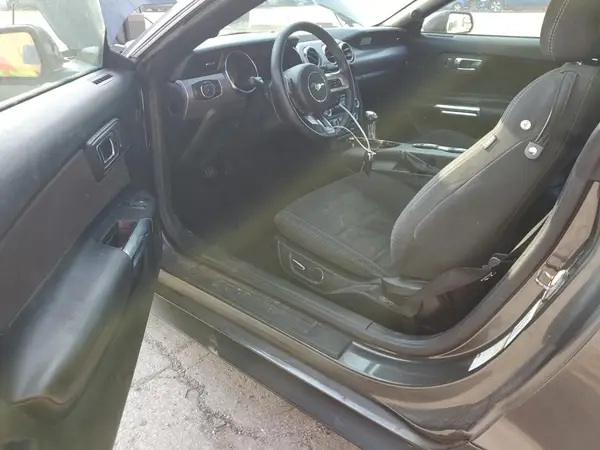 1FA6P8TH1G5256060 2016 FORD MUSTANG - Image 8
