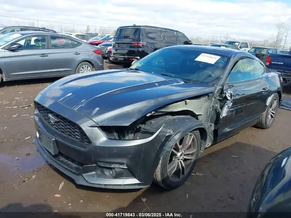 1FA6P8TH1G5272341 2016 FORD MUSTANG - Image 2