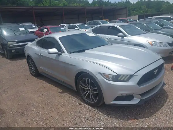 1FA6P8TH1G5275370 2016 FORD MUSTANG - Image 1