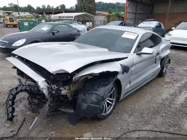 1FA6P8TH1G5335387 2016 FORD MUSTANG - Image 2