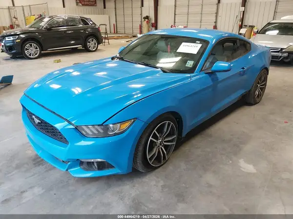 1FA6P8TH1H5205241 2017 FORD MUSTANG - Image 2