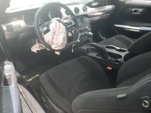 1FA6P8TH1H5208821 2017 FORD MUSTANG - Image 8