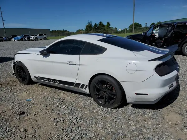 1FA6P8TH1H5218216 2017 FORD MUSTANG - Image 2