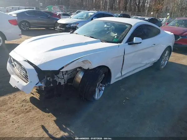 1FA6P8TH1H5240538 2017 FORD MUSTANG - Image 2