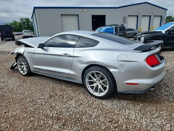 1FA6P8TH1H5288847 2017 FORD MUSTANG - Image 2