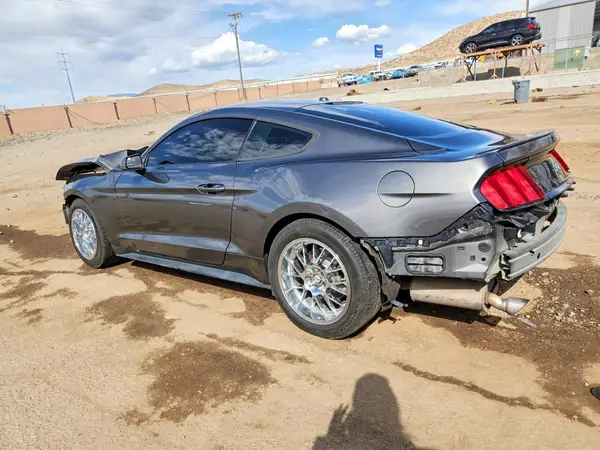 1FA6P8TH1H5295653 2017 FORD MUSTANG - Image 2