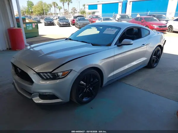1FA6P8TH1H5343023 2017 FORD MUSTANG - Image 2