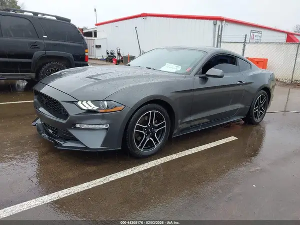 1FA6P8TH1J5118185 2018 FORD MUSTANG - Image 2